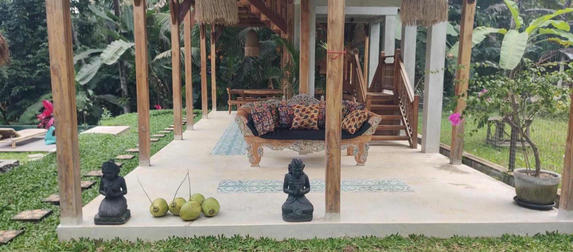 Rumah Guci ウブド エクステリア 写真