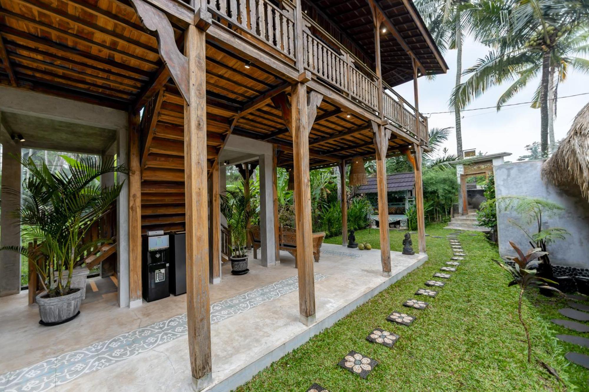 Rumah Guci ウブド エクステリア 写真